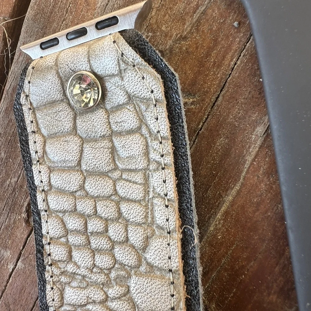 Ivory Beige alligator Croc on off black leather Apple Watch band similiar2 spark